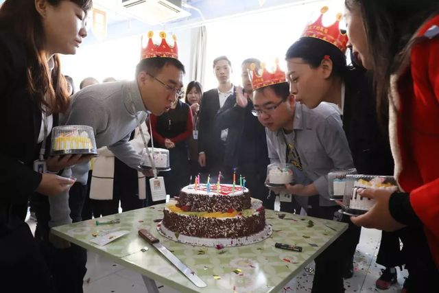 乾港生日会
