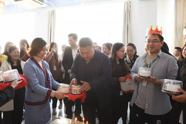 乾港生日会