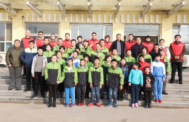乾港集团公益活动